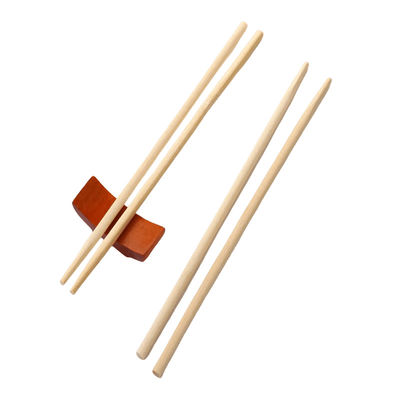 Bamboo redondo y desechable, bastones afilados, color natural, sostenible y desechable.