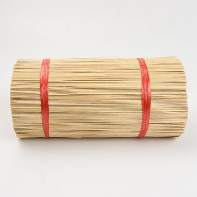 Palos de incienso de bambú Compra personalizada de pinzas circulares para una producción de agarbatti sostenible y respetuosa con el medio ambiente